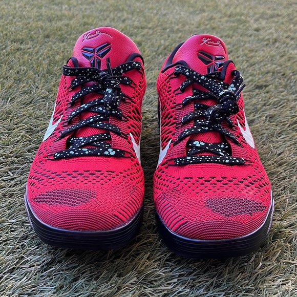 Nike Kobe 9 Elite Low - Picture 2 of 5